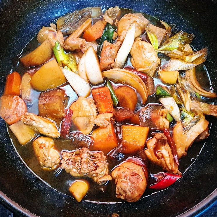 흥부찜닭 100% 치즈 찜닭 커밍순!