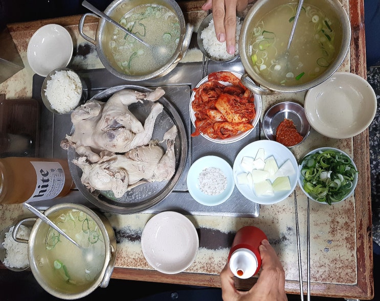  [충무로 맛집] 사대문안 줄서는 맛집 찾아 5彈! 7년간 같은 가격! 백숙백반 한상 8000원 52년 傳統의 사랑방칼국수  Since1968(2019/3/21)