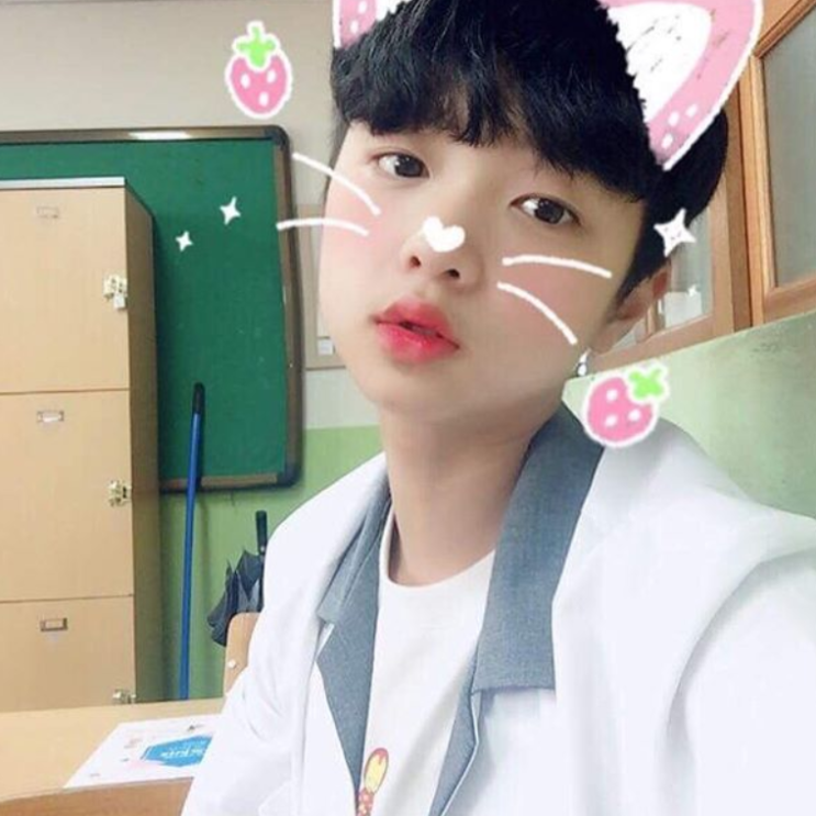  프로듀스X101 손동표 이유진 나이 학교 학력 집안 센터 소속사 프듀 타이틀곡 _지마 시즌4 인스타그램