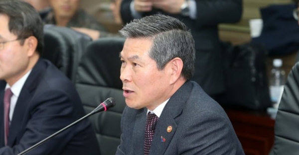  정경두 "천안함과 연평해전은 불미스러운 충돌"...이게 대한민국 국방장관이 할 소리인가?