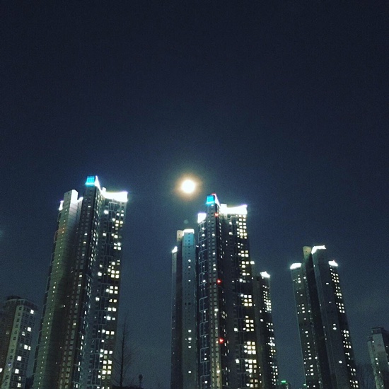  춘분일 보름달