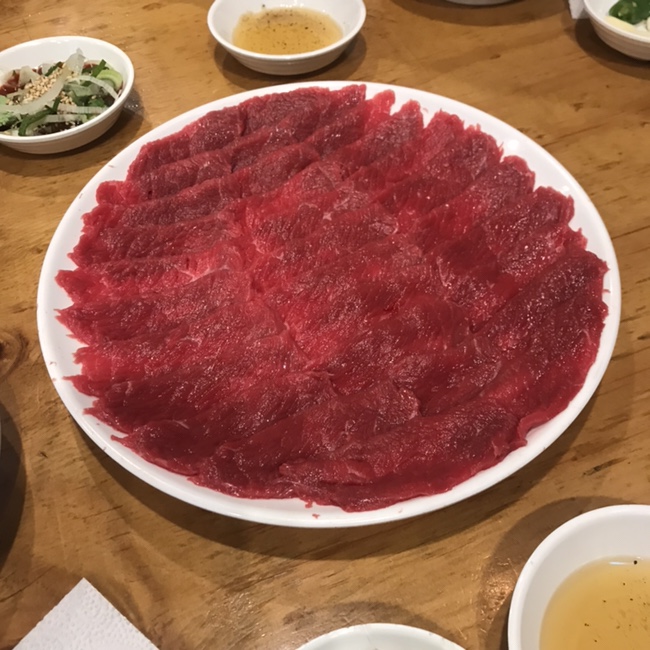  광장시장 육회 맛집 자매집 솔직후기!!!! + 순희네 빈대떡