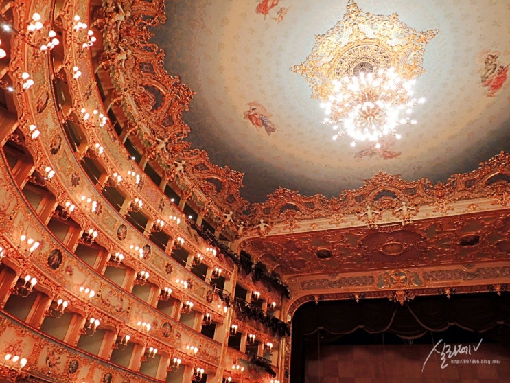 베니스여행 | 베네치아 가볼만한 곳, 라 페니체 극장 (Teatro la Fenice)