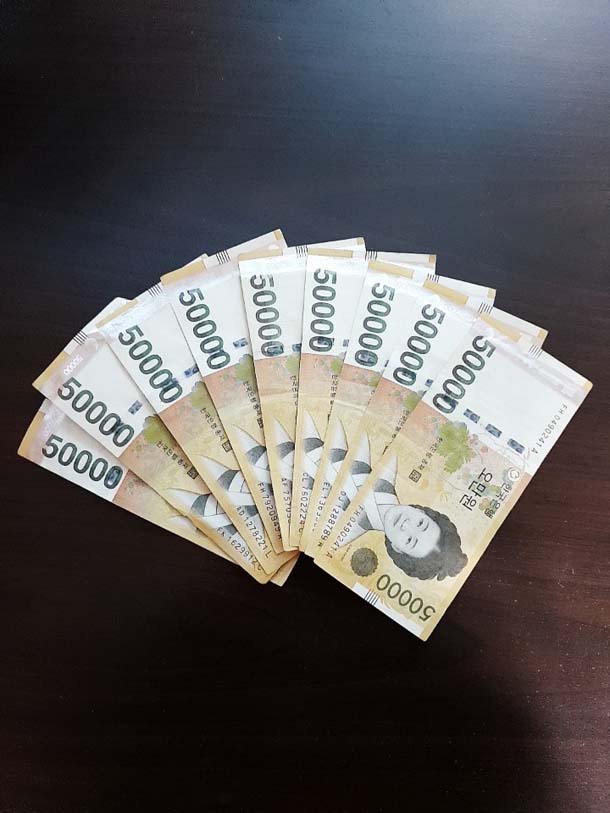  하루 1000만 원 벌기 도전(현실감 없는 재테크 책은 가라)