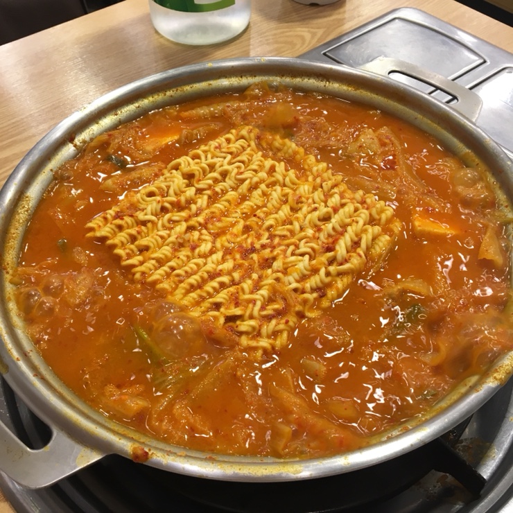 [공항시장역 맛집] 강순자 옛맛 김치찌개 - 혼밥하기좋고 비오는날 생각나는 맛