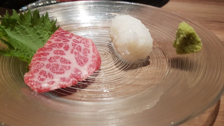  후쿠오카 소고기 맛집 배틀트립에 소개되어 한국인들이 많이 찾는 니쿠이치야쿠인(예약은 필수) 하지만 맛은??