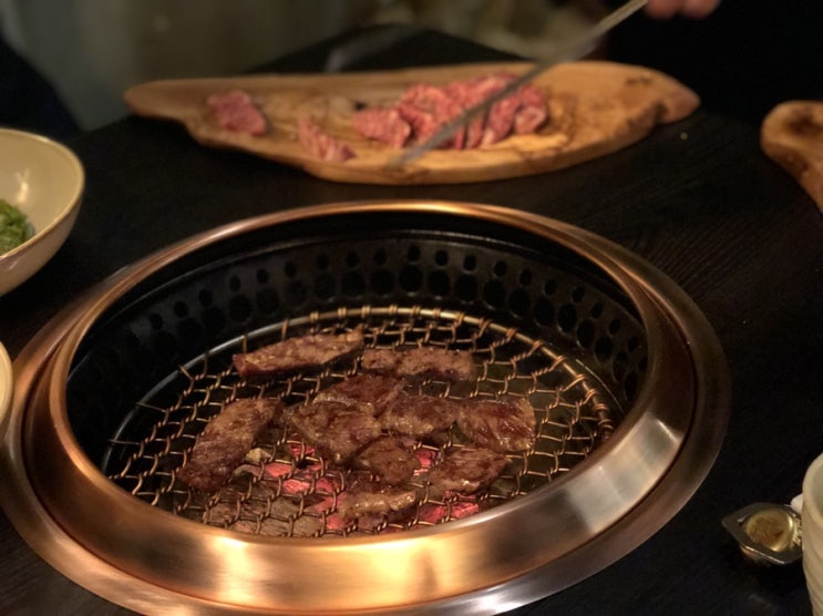  청담 규가든, 이규혁 선수가 오픈한 한우 고깃집
