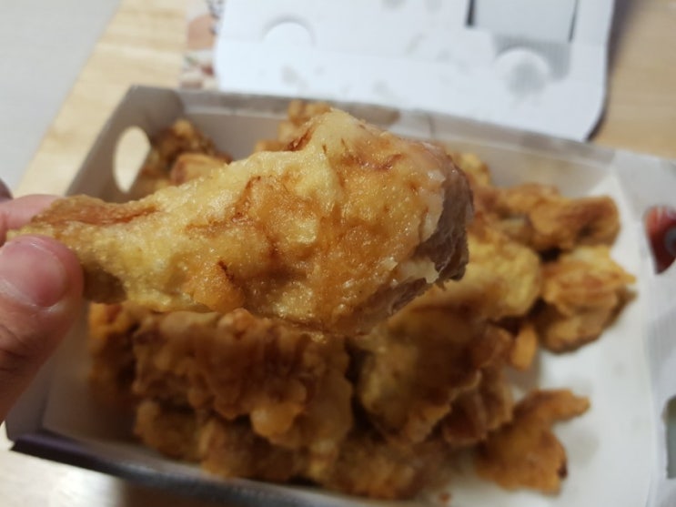  [야식은 역시 치킨]'비비큐 광교상현점'에서 튀김 적은 '바삭한치킨', 요기요 할인 받아서 즐겼어요