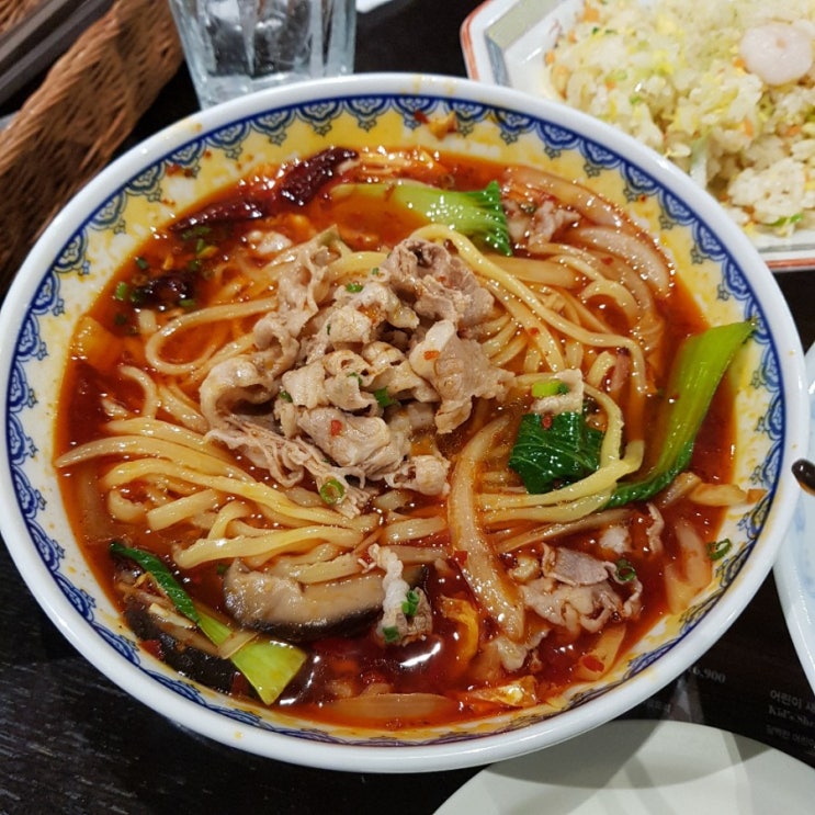  [잠실 맛집] 롯데월드몰 차돌마라탕면이 유명한 차알!