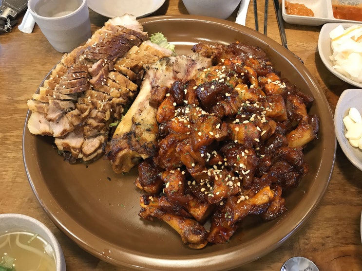  [안성맛집] 불족발과 보쌈의 궁합이 환상적인 안성 "족발꾼"