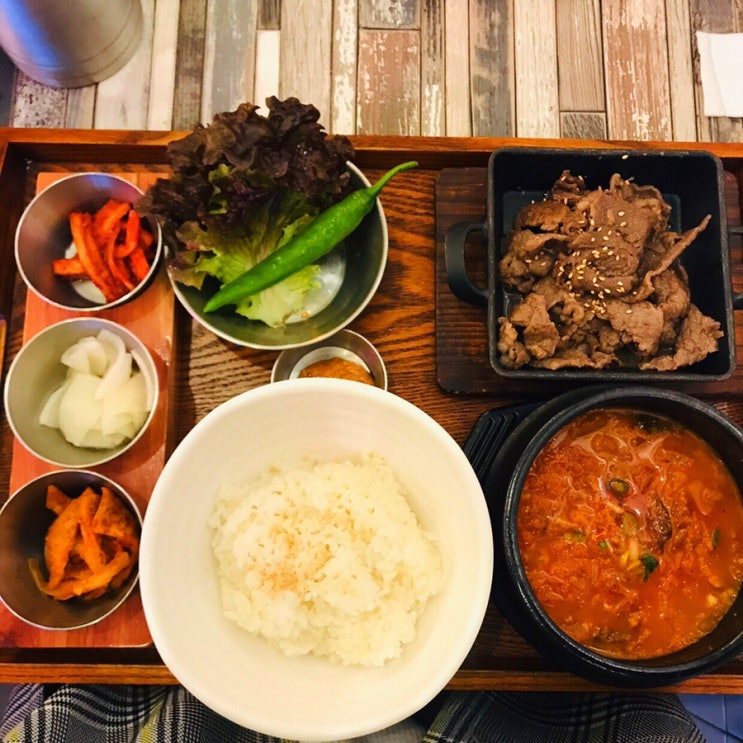 통영 무전동 한정식 맛집 “청춘식당” 다녀왔어요:)