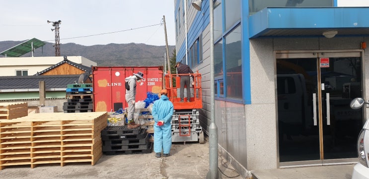  [고고리프트] 경남 양산시 고소작업대렌탈임대 - 공장옥상 방수작업(녹산고소작업대,진해고소작업대,밀양고소작업대,울주고소작업대,언양고소작업대)