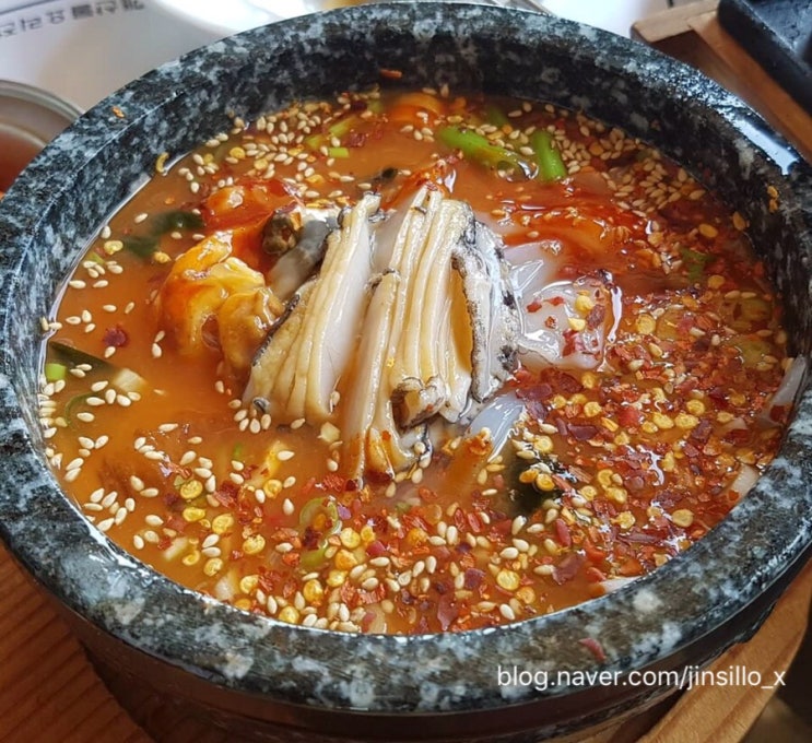  제주도/ 제주도바다옆에서 가족과 제주해물밥 식사