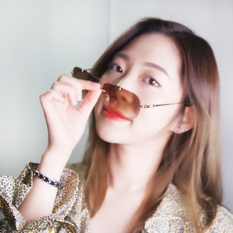  나혼자산다 이시언 선글라스 크롬하츠 선글라스였네!