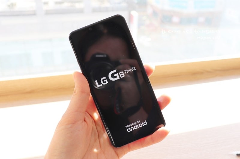 LG G8 ThinQ 만났어요~~ 디자인 완전 대박!!
