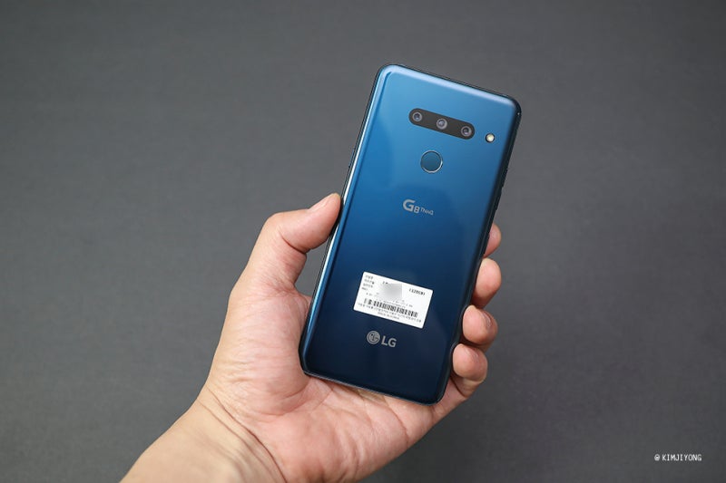 LG G8 ThinQ 리시버홀 / 카툭뒤가 없는 디자인이 예쁜 LG 플래그쉽 스마트폰. LM-G820N / G8 싱큐 개....