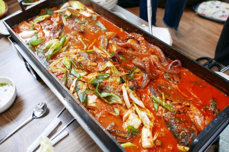  제주 우럭조림 맛집 푸짐한별미 묵은지철판우럭조림~