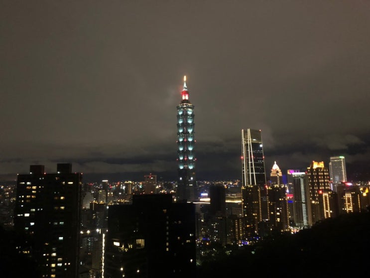  대만 5박 6일 여행 Day1,2(중정기념당, 융캉제, 샹산, 스린야시장) + 경비