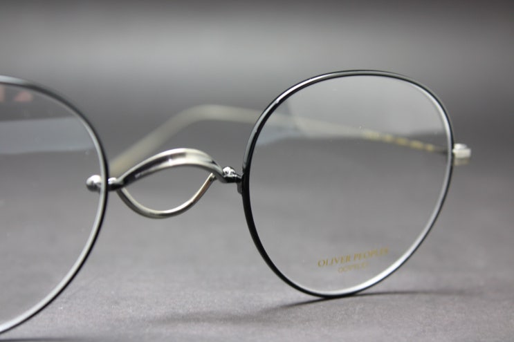  올리버피플스 안경 OV1241T 5076 WHITT 2019시즌 new arrival 스윙 새들 노즈 패드 스타일 안경테