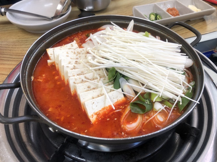  충주맛집 터줏골명가 짜글이찌개