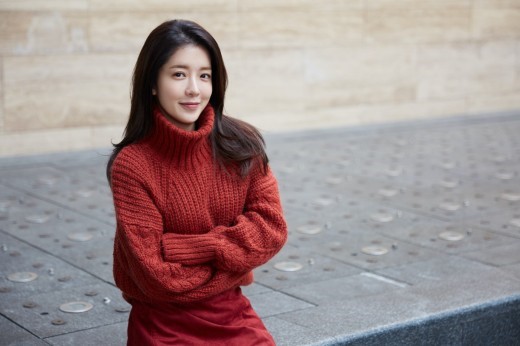 배우 정인선, '골목식당' 새 MC 낙점_조보아 후임으로 발탁, 내달 3일 첫방송