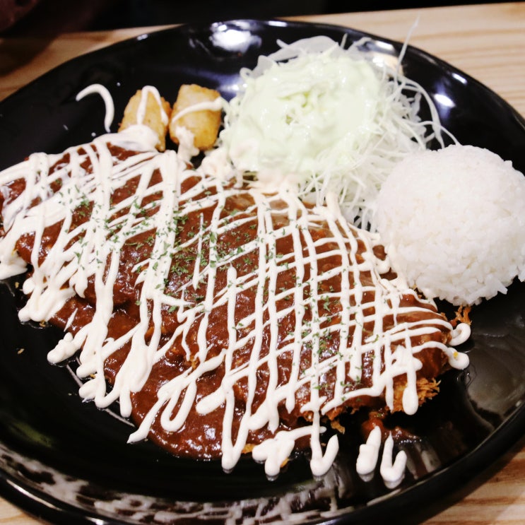  사직동 돈까스 미남역맛집 색깔있는 분식집 팬이야