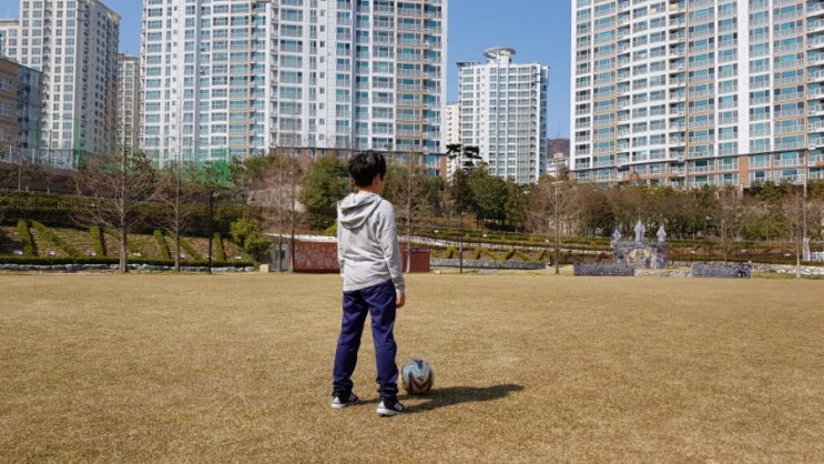  김메시, 이강인, 이수아레즈