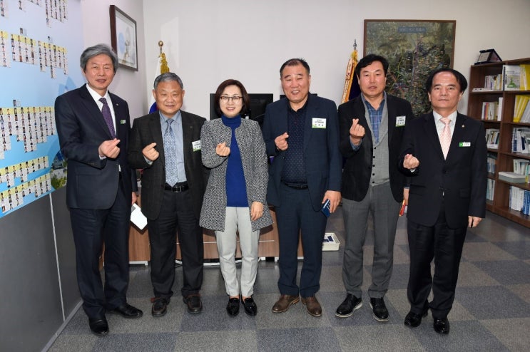  성남시상인연합회장단 은수미 성남시장 차담회 진행