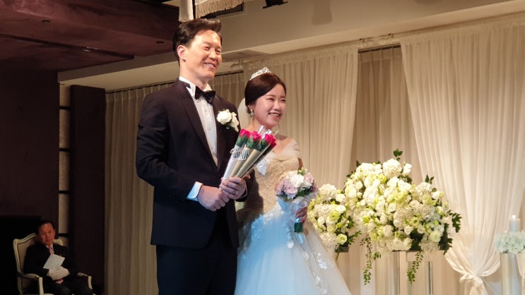  오늘은 결혼식 참가의 날... 연합나비 (전)이경미 실장 결혼 식 풍경