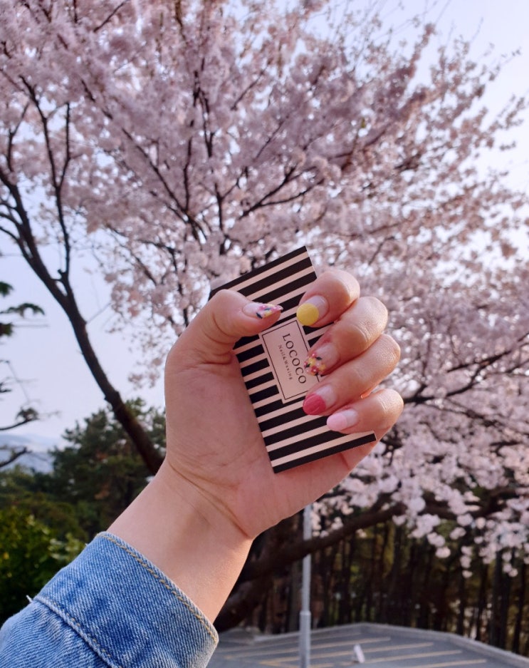  김해 장유 율하 네일 추천! 벚꽃 느낌 물씬~봄맞이 네일 '로코코네일(LOCOCO Nail)'