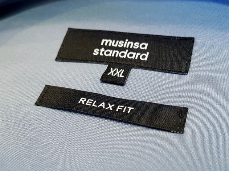  무신사 스탠다드 릴렉스 핏 실키셔츠. 그레이쉬 블루. Musinsa standard relax fit silky shirt