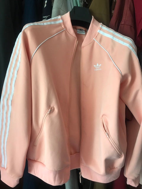 dv2635 adidas