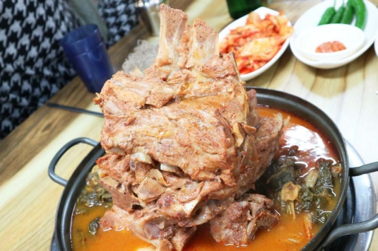  [평택 감자탕 화부자 뼈다귀궁] 더 쌓을 수 없이 쌌은 뼈탑전골, 그러나 양으로 승부하는 집이 절대 아니라는거~
