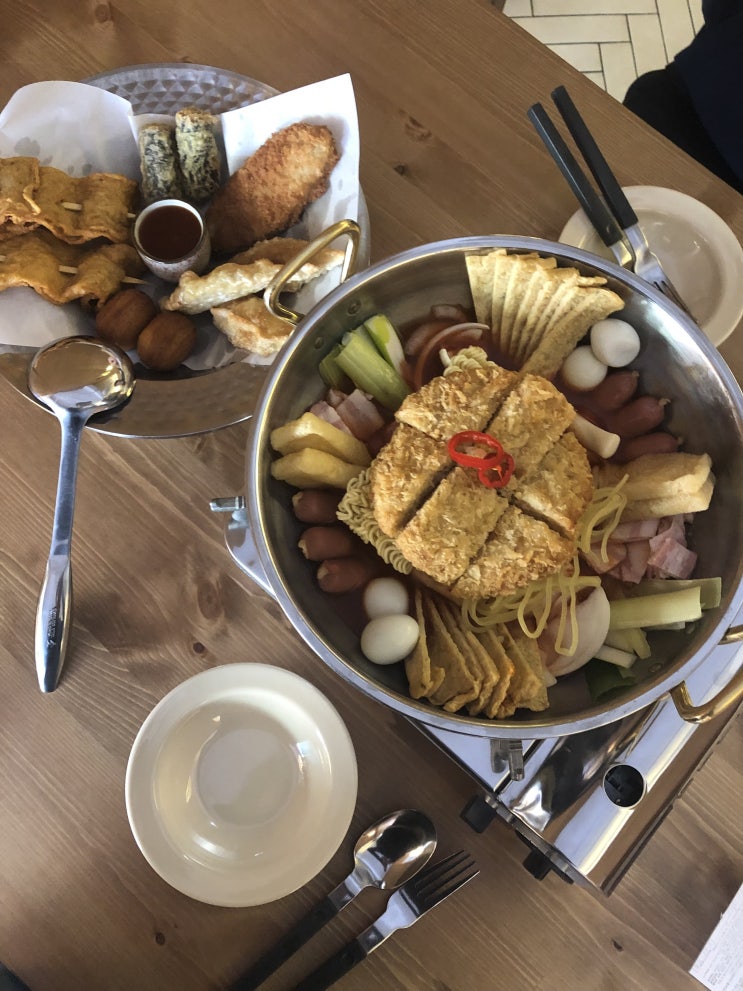  동성로맛집 덕복살롱 분위기 갑! 인생떡볶이 맛봤다!!