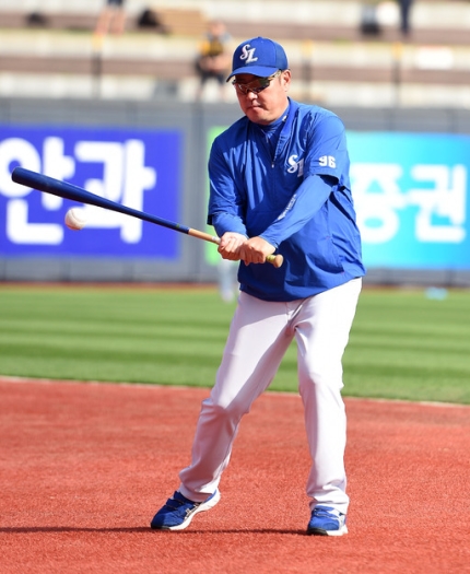 삼성 라이온즈, 진갑용 코치 재계약 포기 삼성 라이온즈, 진갑용 코치 재계약 포기