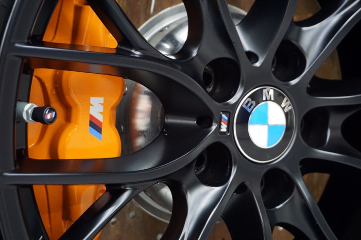  뉴타입 디테일링 : BMW 328i - 터치업한 부위의 샌딩은 어떻게 해야할까?