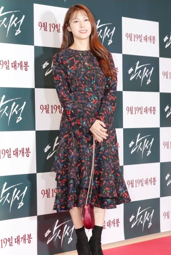  카라 출신 박규리, 7세 연하 동원건설 장손 송자호 큐레이터와 열애! 카라 박규리, 송자호 씨와 열애 인정! '카라 박규리 열애' 송자호 누구?