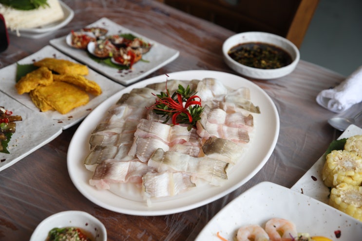  여수 종포 맛집 아쿠아리움에 있찌요!