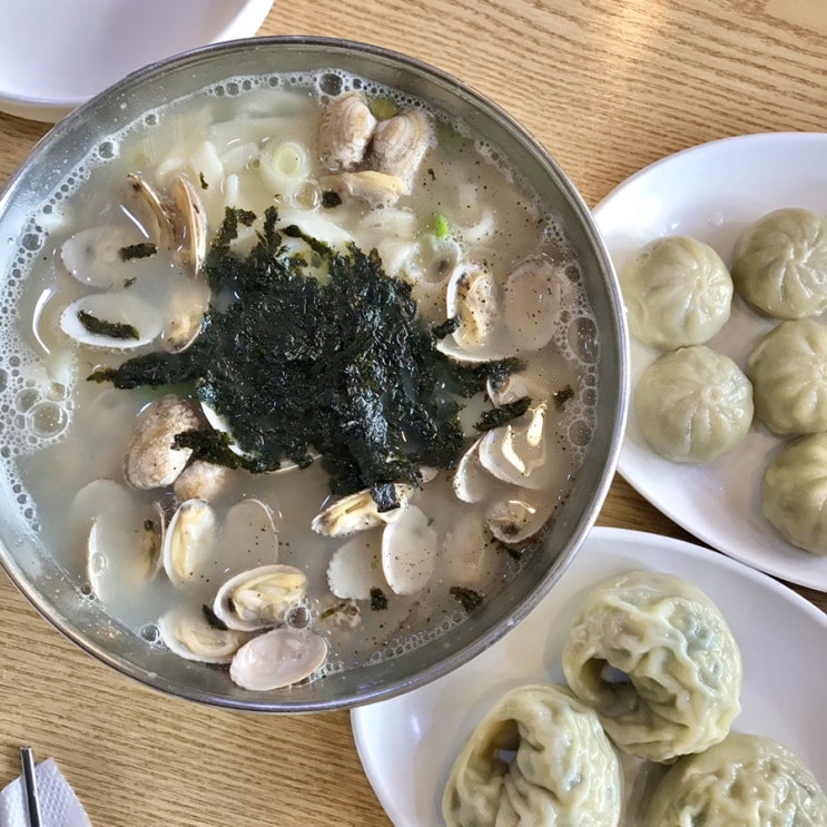  [밍로그] 수원 칼국수 맛집, 바지락 칼국수 & 만두 | 망포 대머리손칼국수 (영업시간/메뉴)