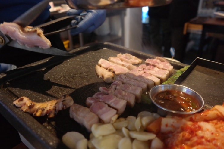 영통삼겹살 진또배기 맛집, 쏘삼돼지208 영통점