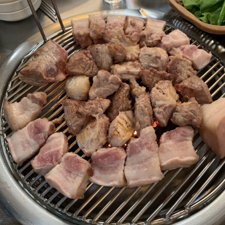  제주도 흑돼지 맛집 제대로 된 흑돼지 먹자 !! 제주도 돈사돈 중문점
