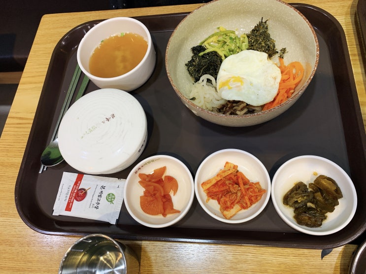 한국가기 2019! 둘째날! 본죽카페 에서 비빔밥, 버섯죽, 소고기탕으로 든든한 아침을...