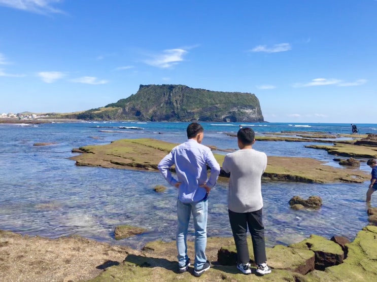  9월 제주도 가족여행 :: 용눈이오름/ 광치기해변/만월당/아바마인드스냅(백약이오름,사려니숲길)
