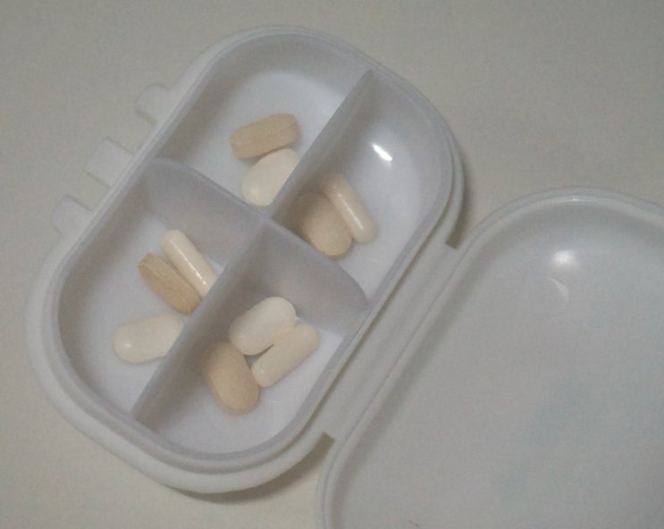  다이소약통 분리형이고 작아서 휴대성 좋아요