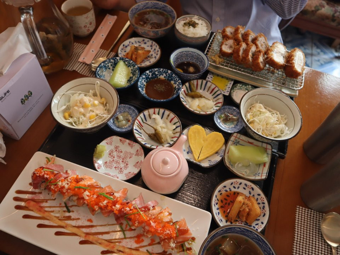  잠실 송리단길 돈까스 맛집, 연어롤까지 맛있는 젠(ZEN)