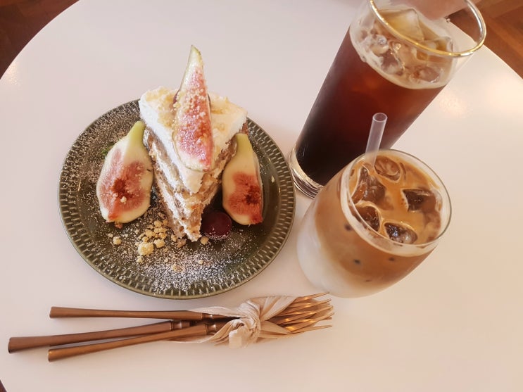  인천 송도 디저트, 송도 센트럴파크 카페, 송도 당근케이크맛집, 커넬워크 카페 : west34 웨스트34 , 옥루몽 팥빙수