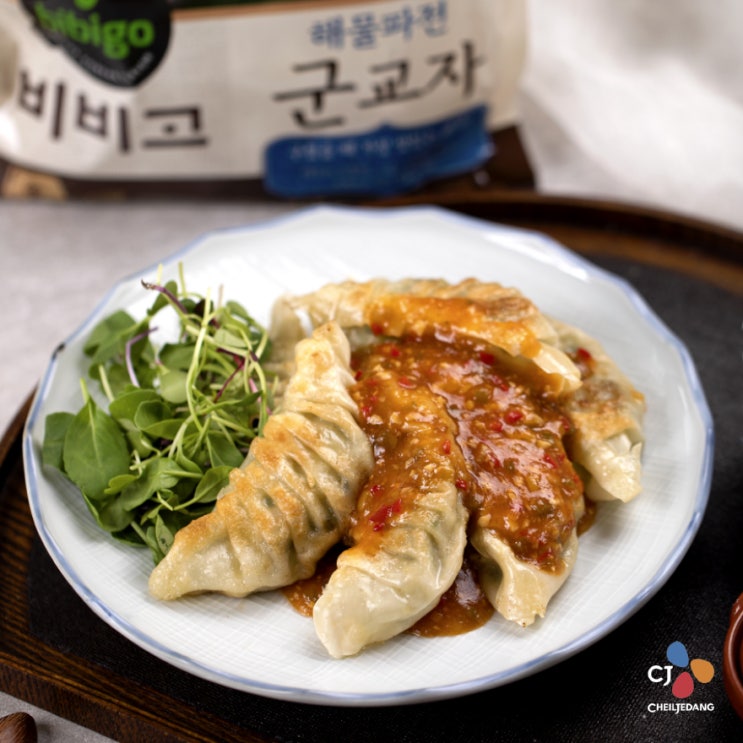  비비고 군교자를 이용한 어향만두
