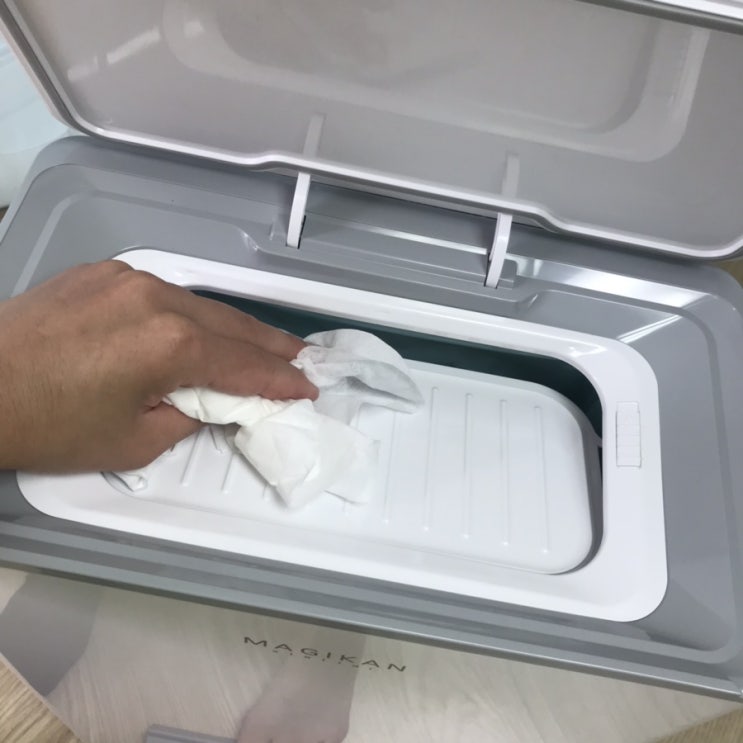  매직캔 스텔라 휴지통 냄새잡고 깔끔하고 기저귀쓰레기통이라 할만해