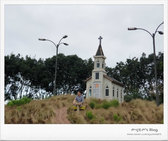  부모님과 2박3일 제주여행 - 서귀포 올레시장 → 허브동산(족욕체험) → 운정이네(제주 갈치)
