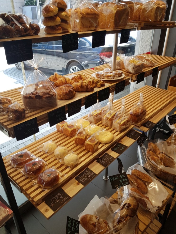  [웨어울프 사냥일지] 석촌역 라뜰리에 모니크 :: 블루리본 서베이 선정 빵집 맛집